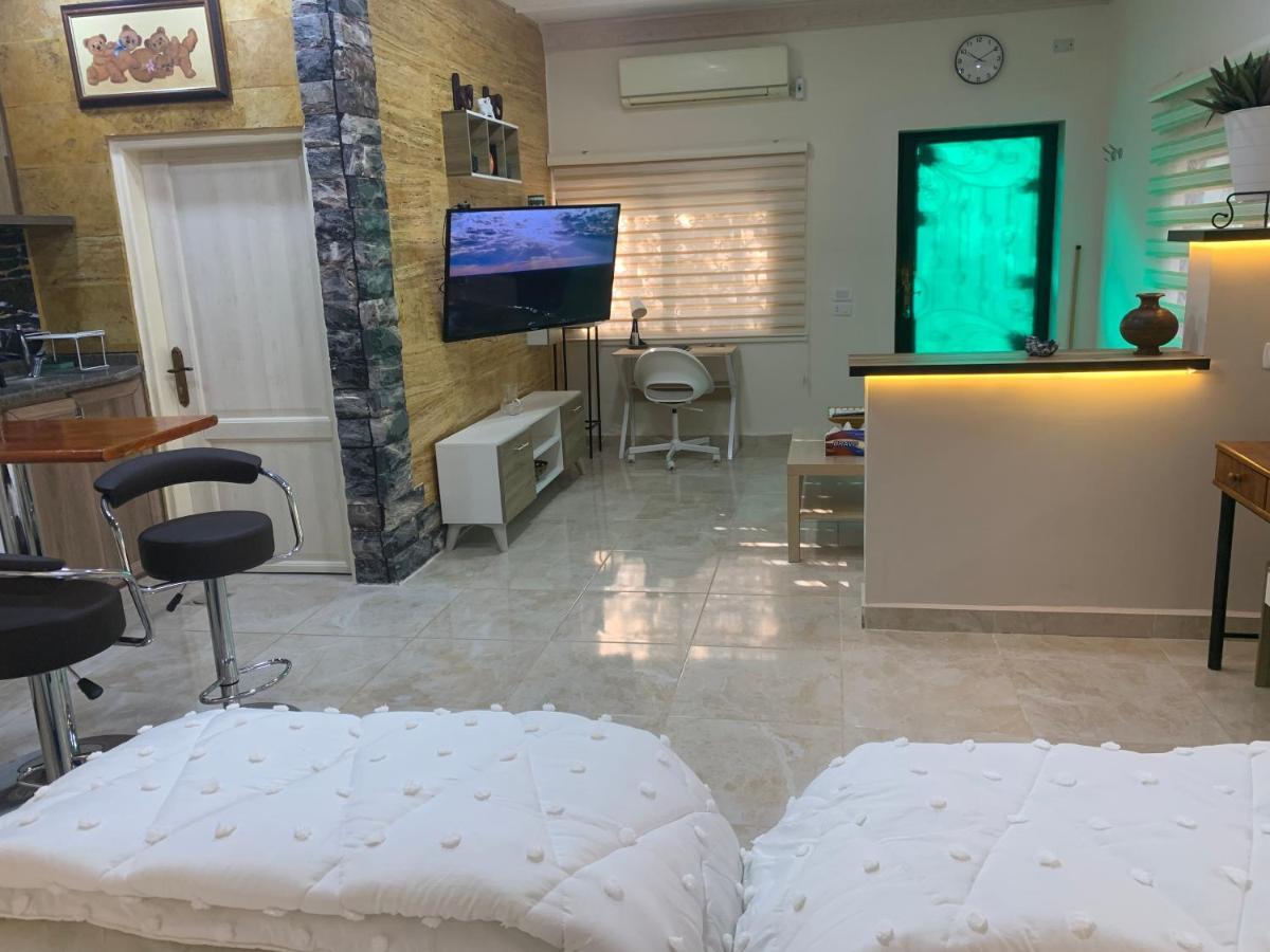 Tayoon Host Apartment Jarash Exterior photo